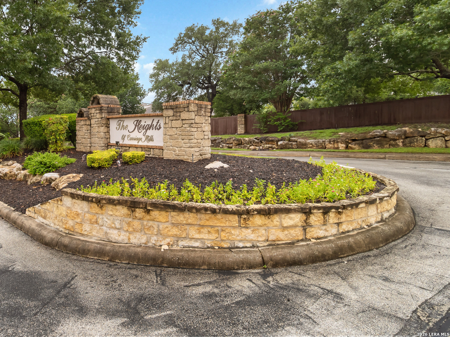 7426 Carriage Bay