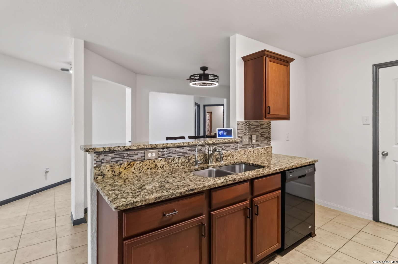 12207 Claiborne