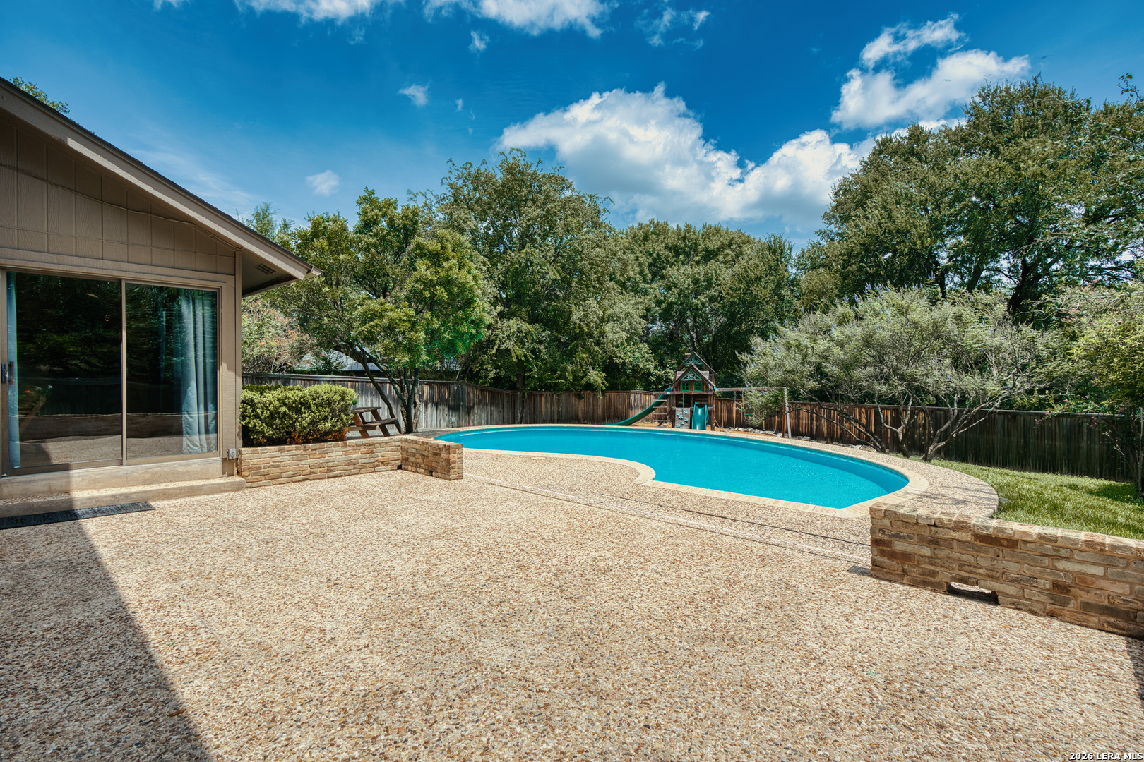 13207 N HUNTERS CIR