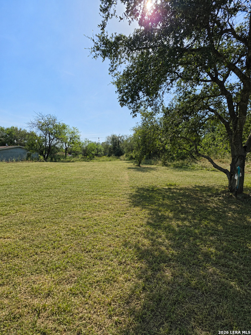 24283 US HIGHWAY 281 S