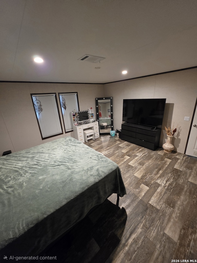 24283 US HIGHWAY 281 S