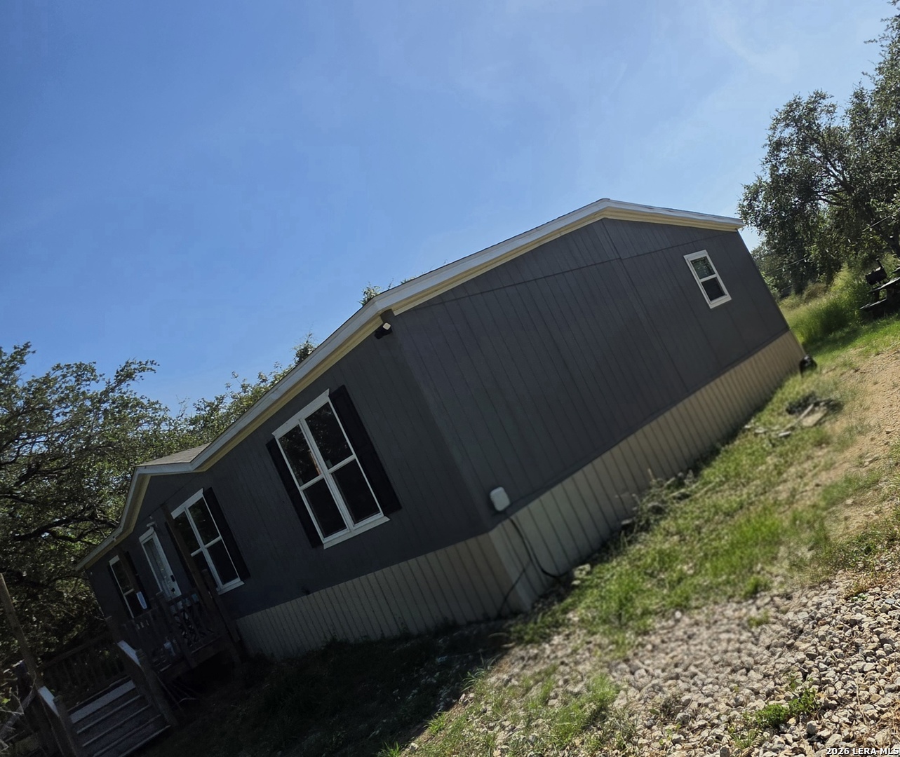 24283 US HIGHWAY 281 S