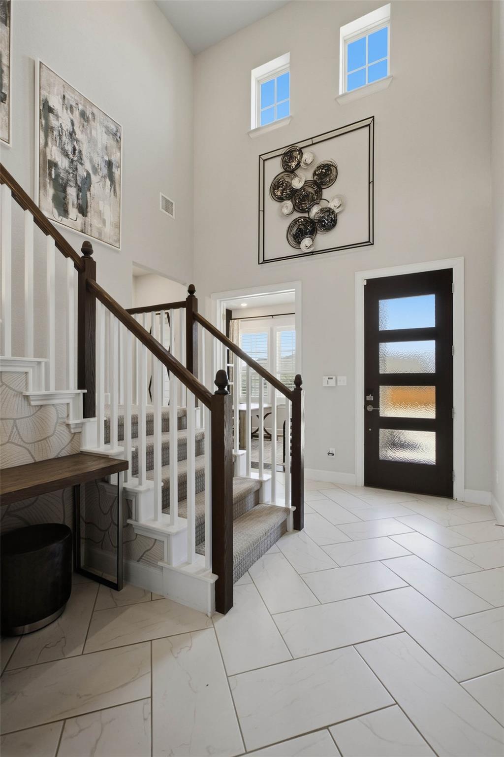 7009 Empresa DR