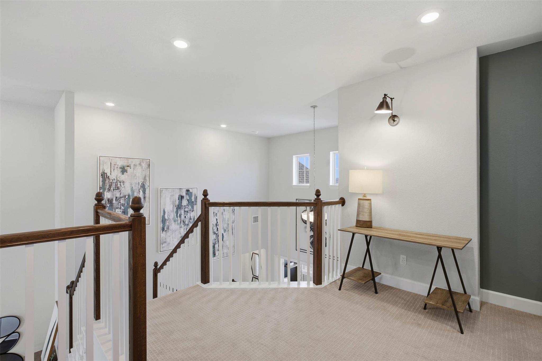 7009 Empresa DR