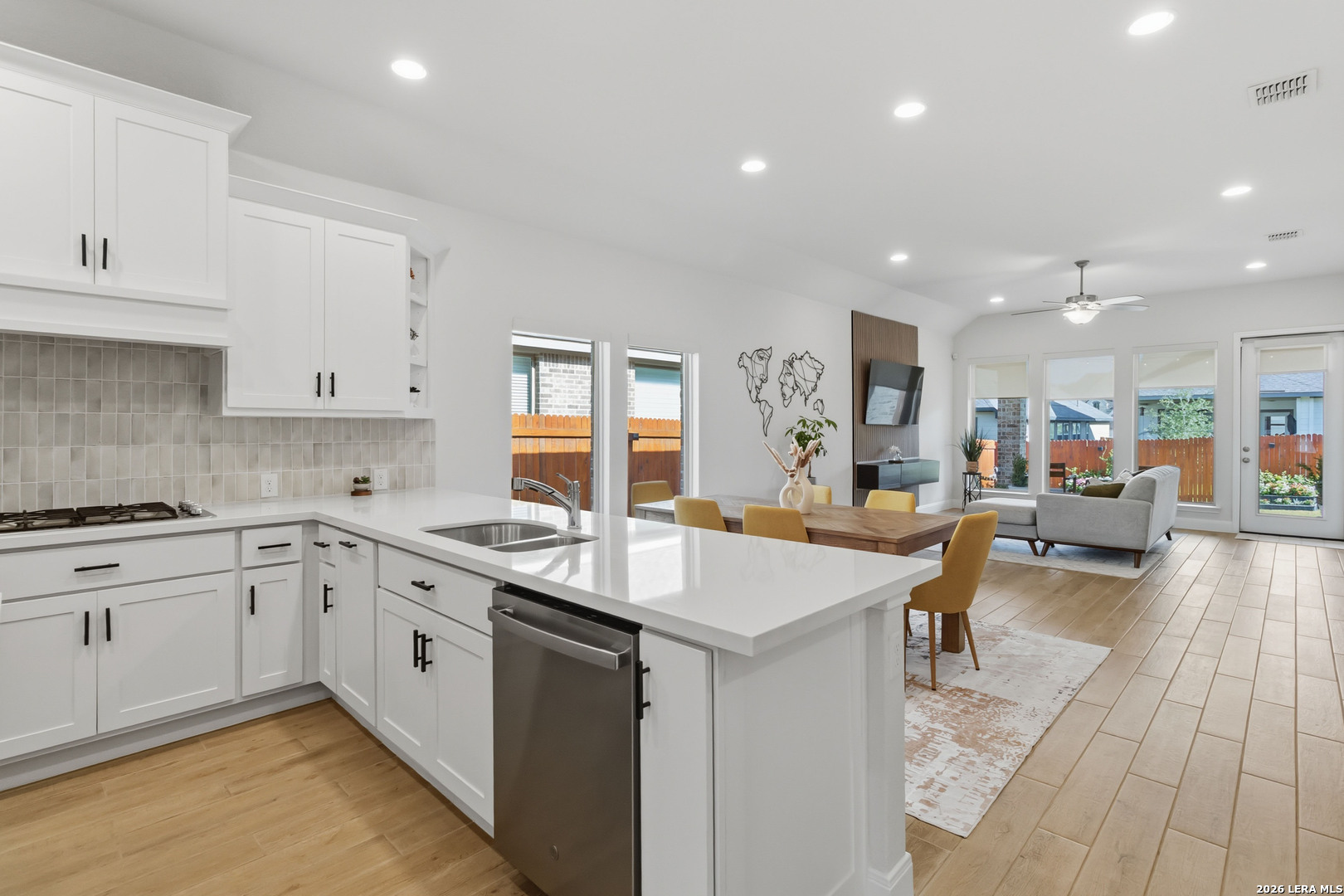 2614 SUNCADIA LN