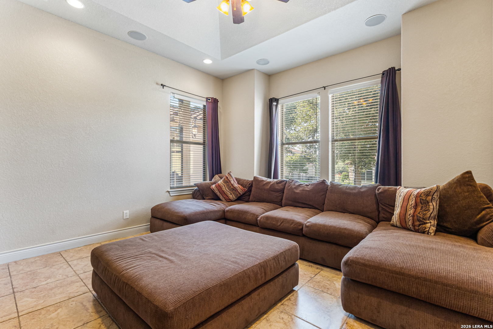 25022 ESTANCIA CIR