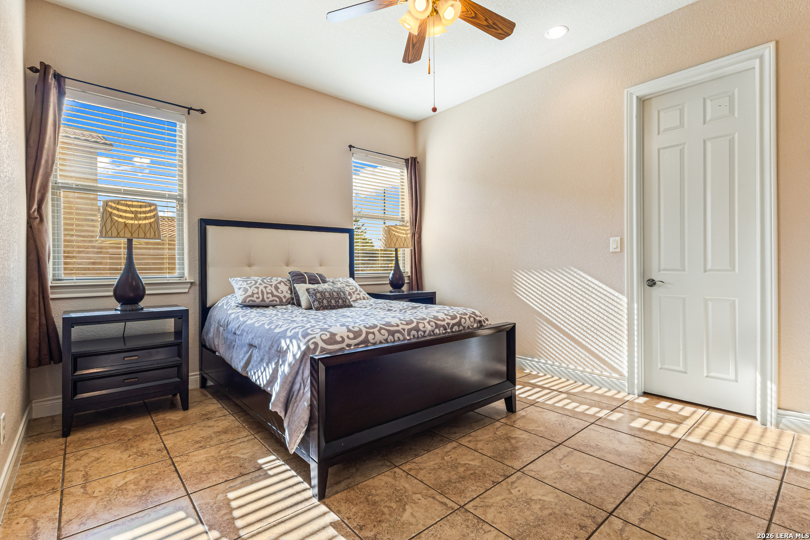 25022 ESTANCIA CIR