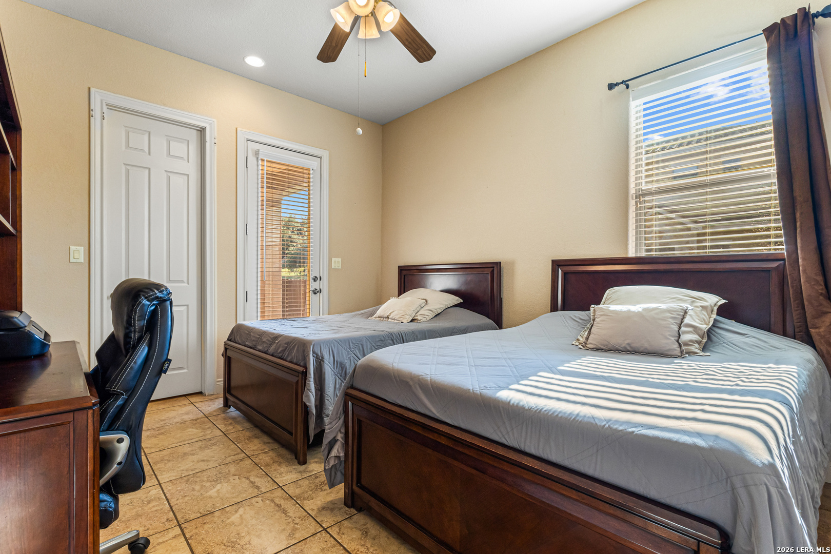 25022 ESTANCIA CIR