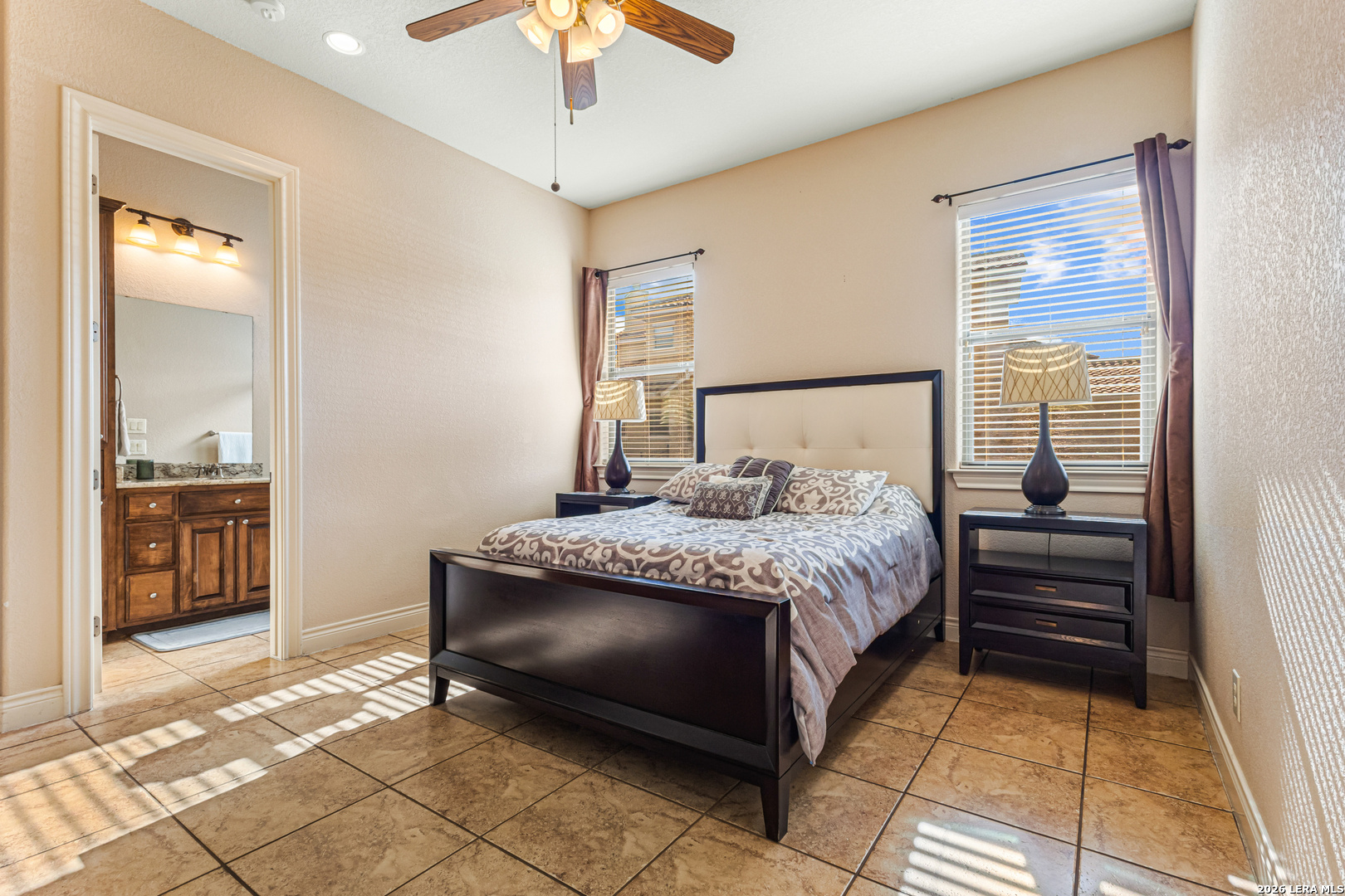 25022 ESTANCIA CIR