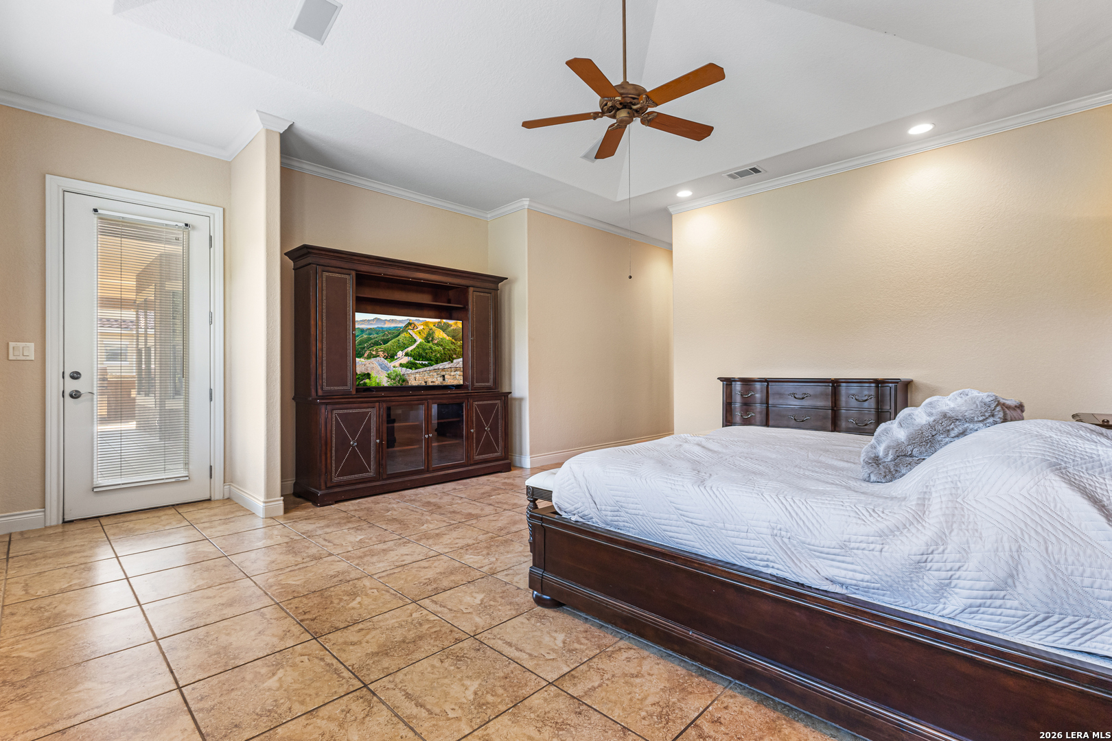 25022 ESTANCIA CIR