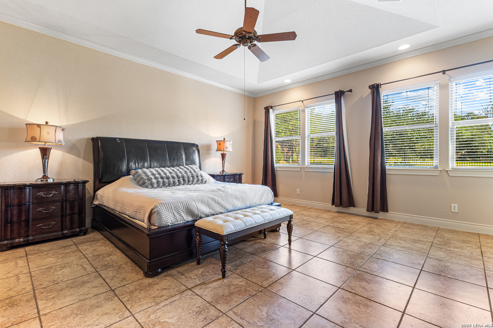 25022 ESTANCIA CIR
