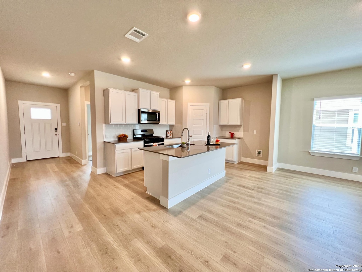 20929 RINDLE LN