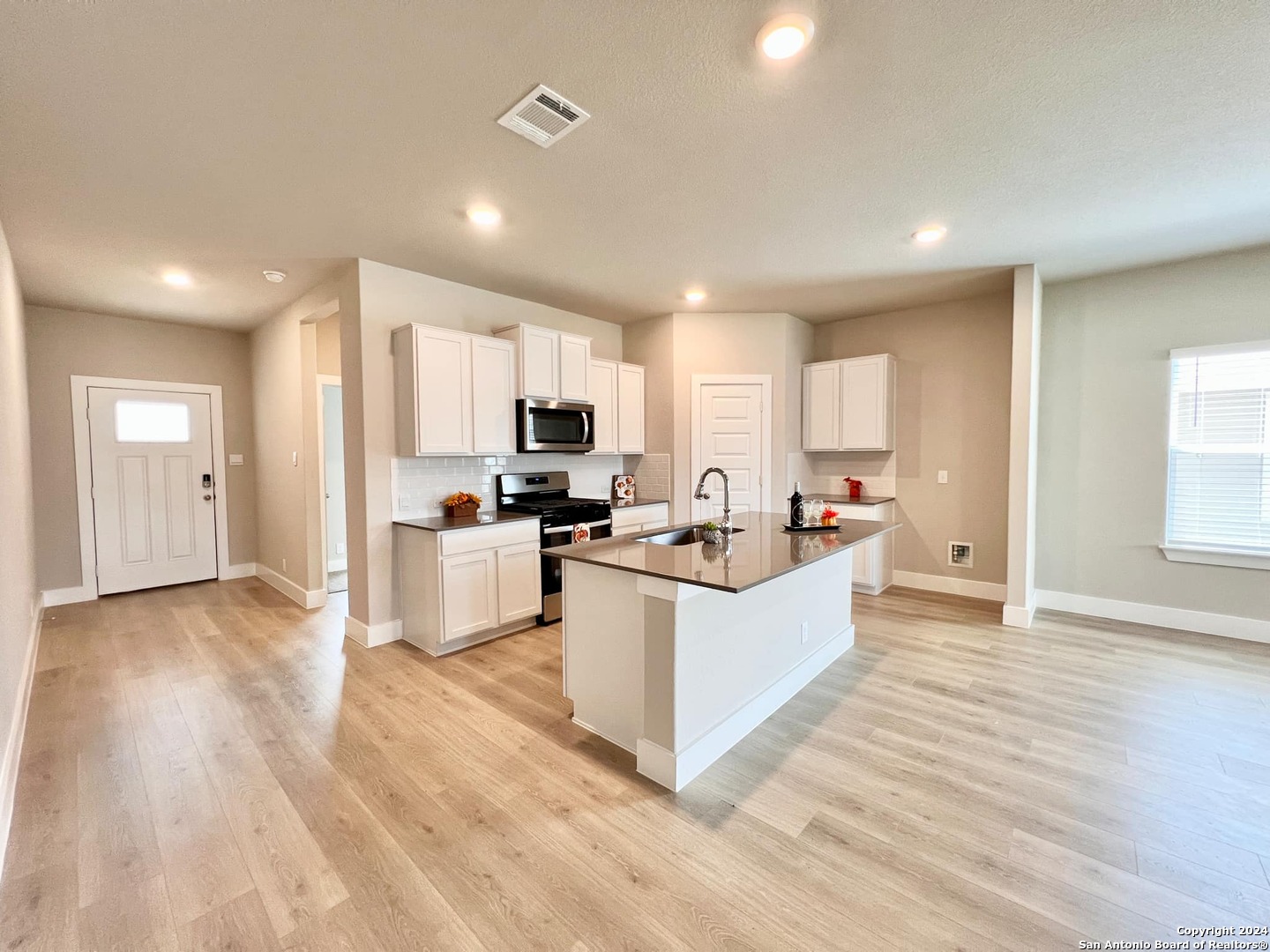 20929 RINDLE LN