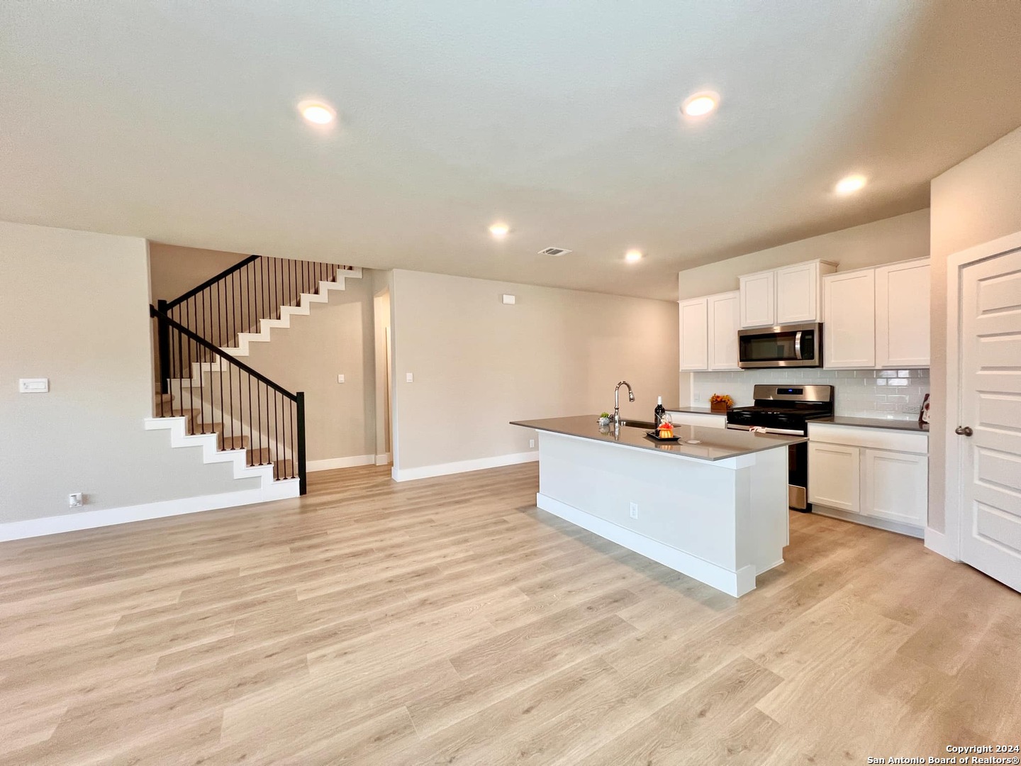 20929 RINDLE LN