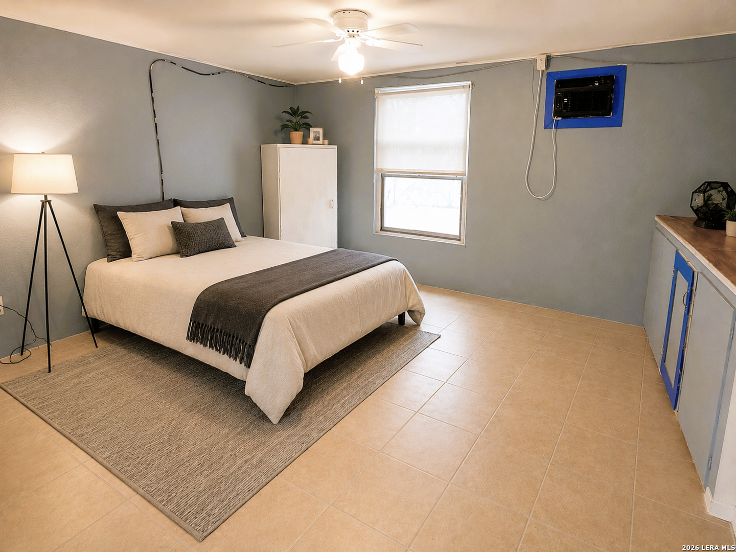 110 Westhill Pl Unit: 4