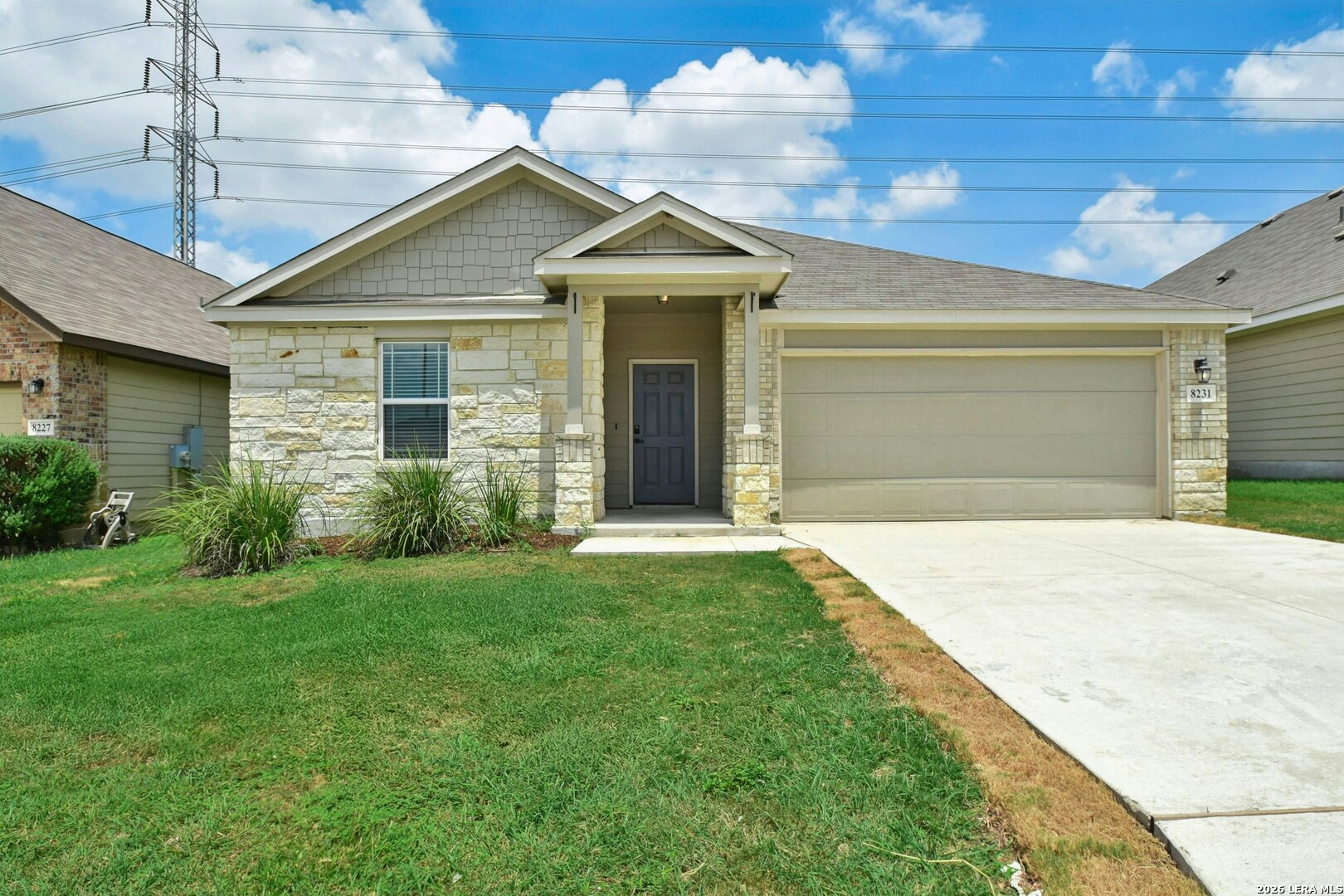 8231 NOBLE CRST
