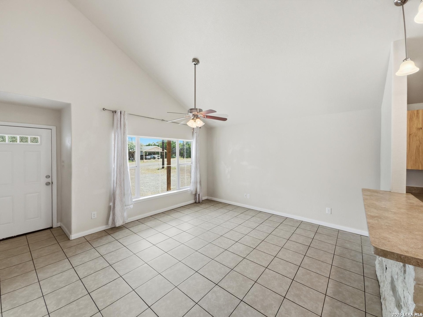 473 HIGH DR