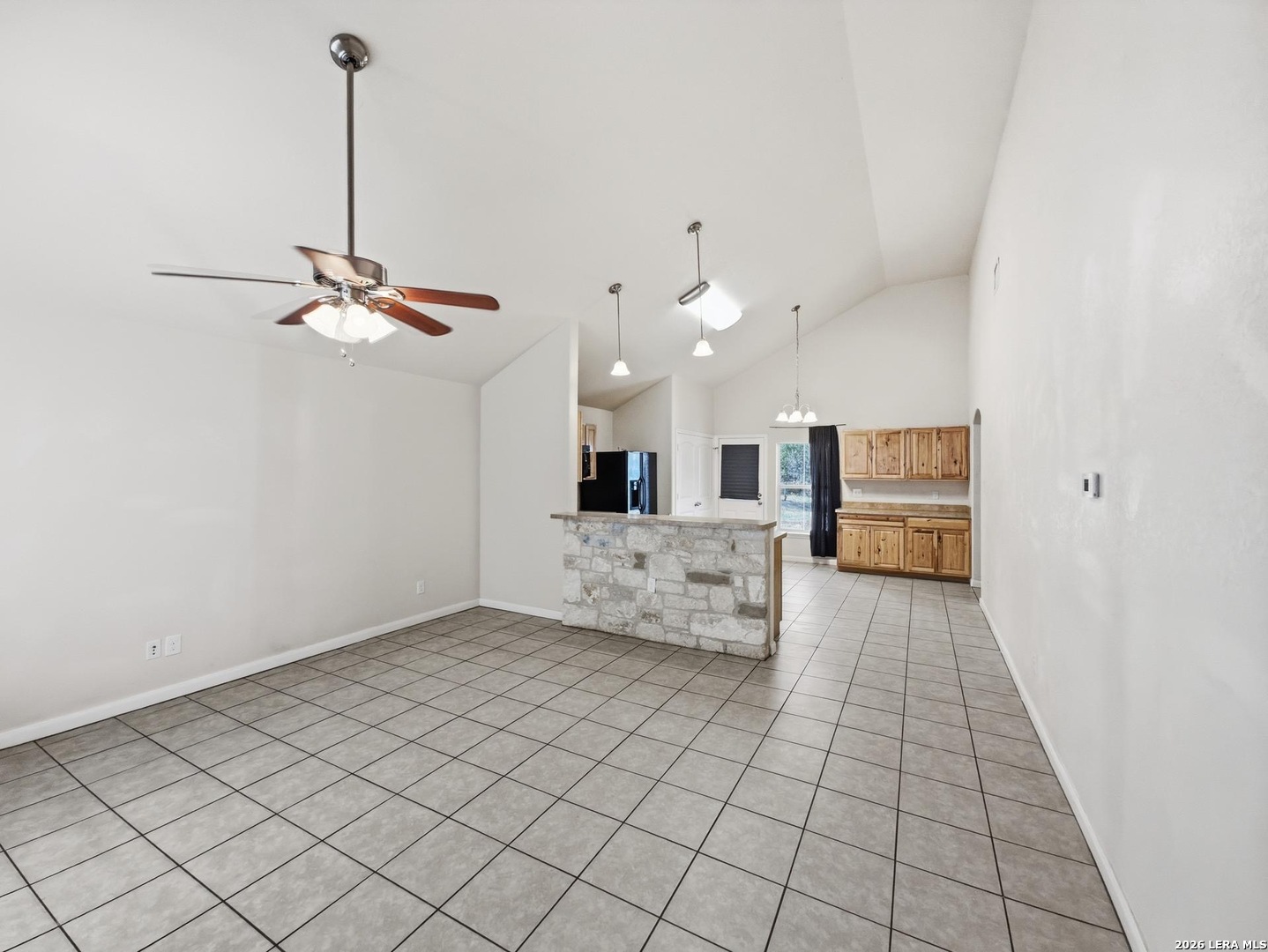 473 HIGH DR