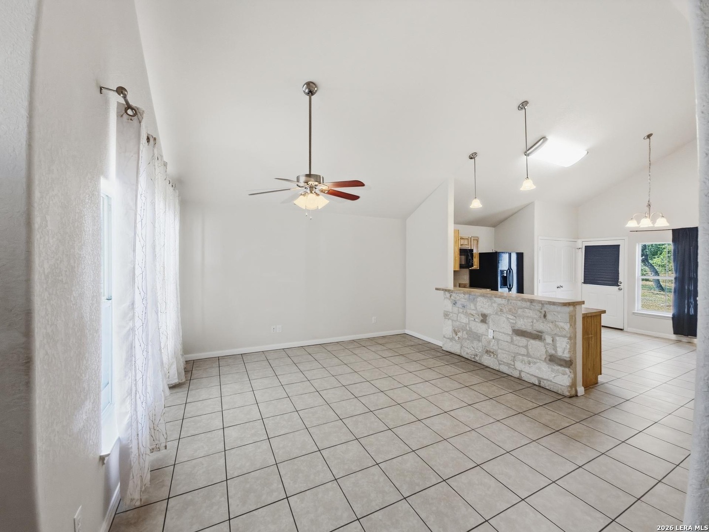 473 HIGH DR