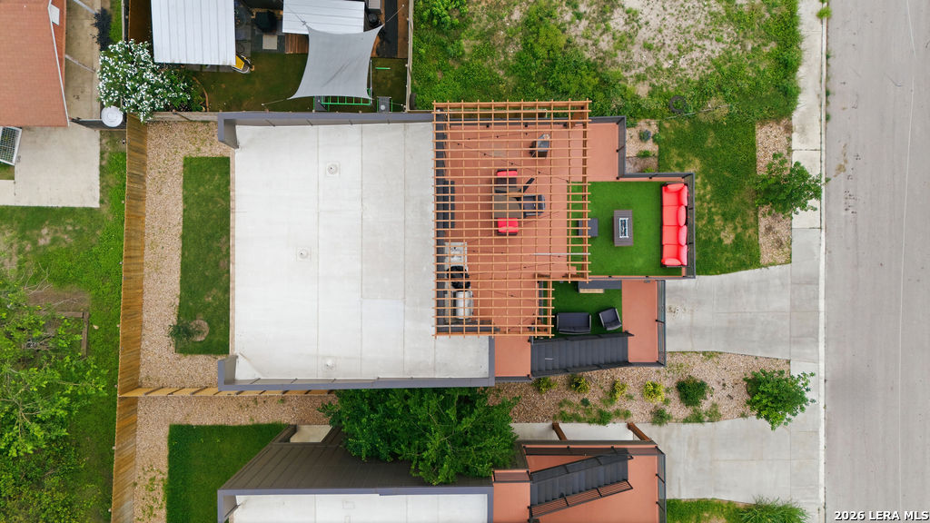 107 DOWDY ST