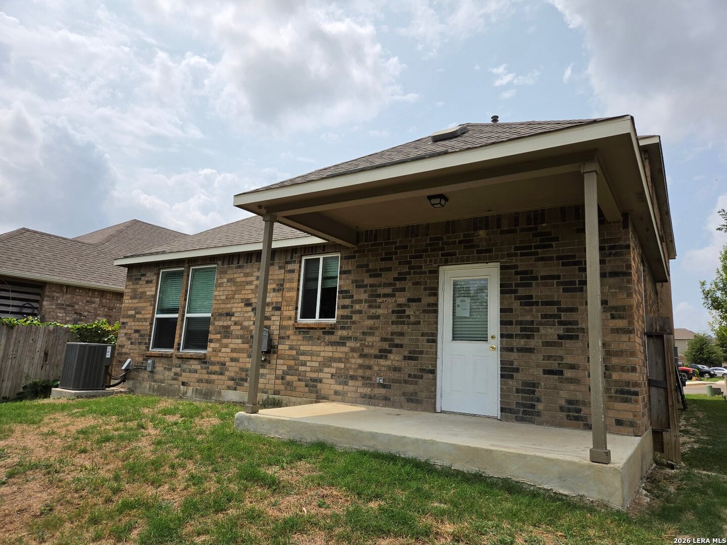 14223 Laurel Branch