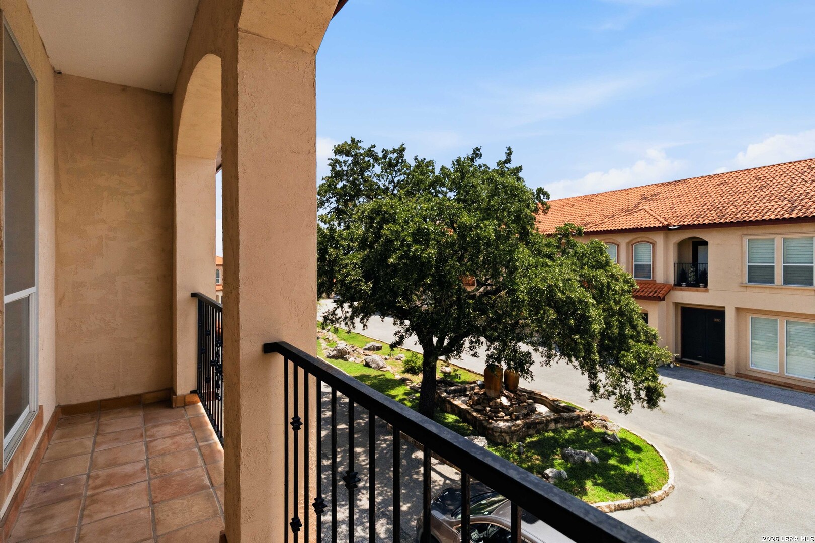 23510 Canyon Golf Unit: 101