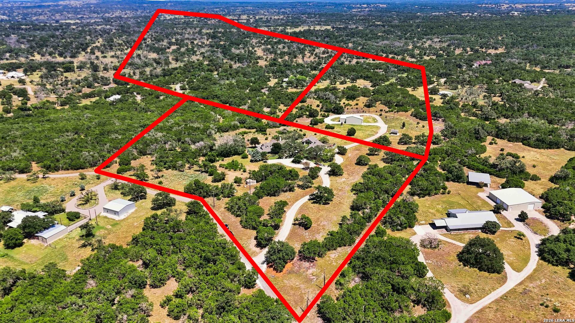 160 LIVE OAK LN