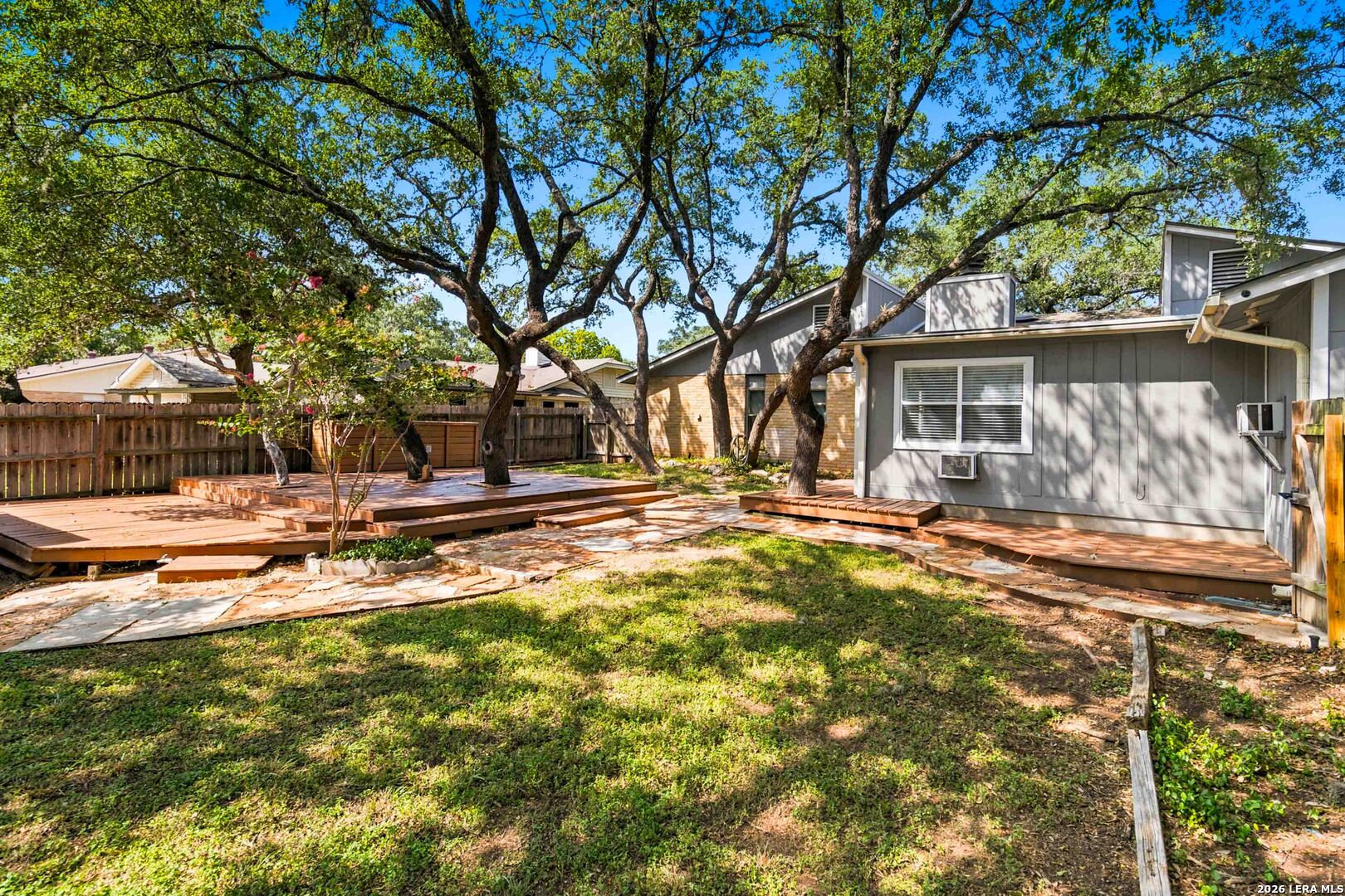 13603 Forest Walk