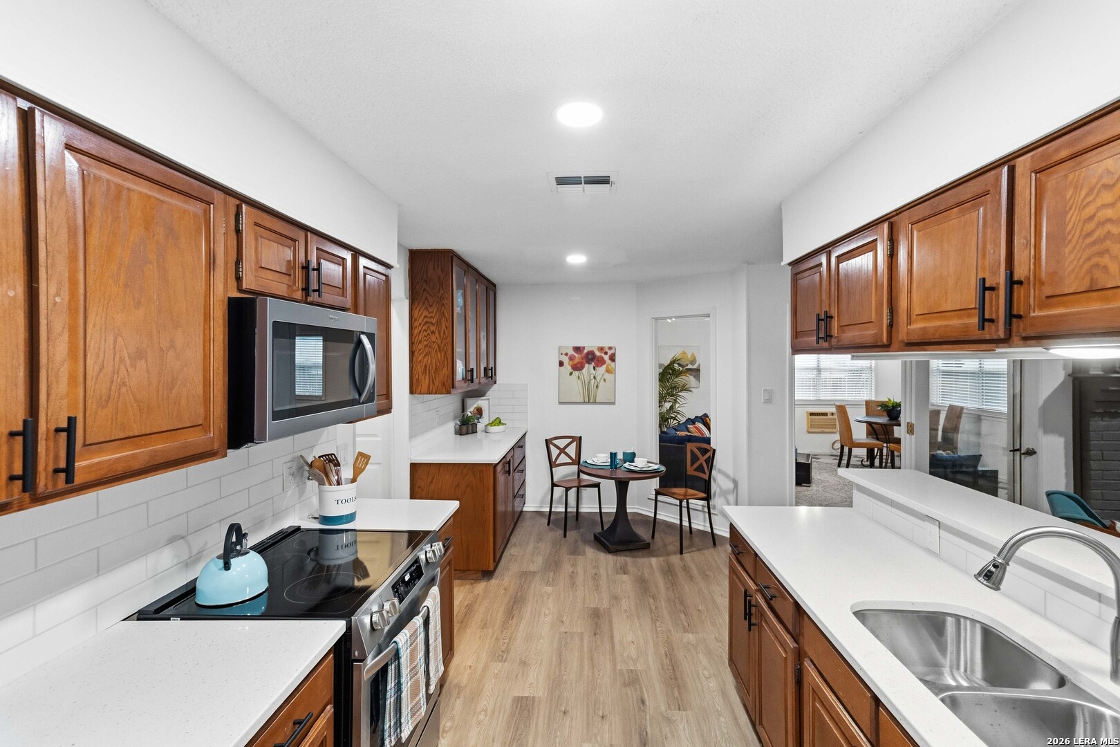 13603 Forest Walk