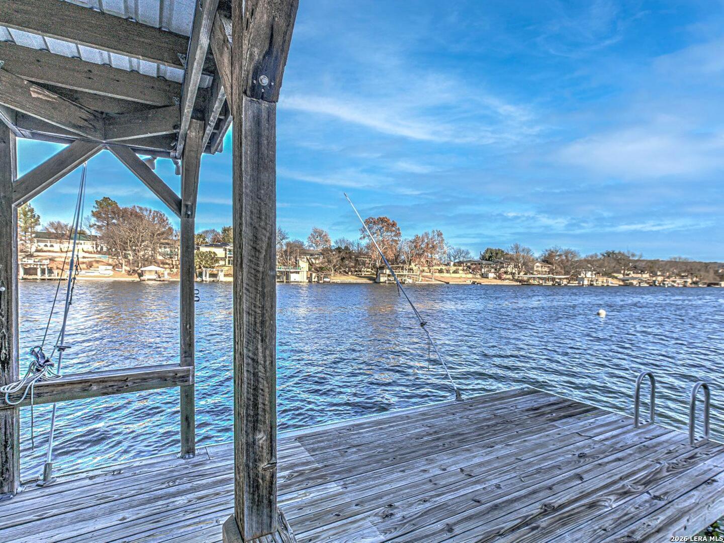 208 Riverside Dr
