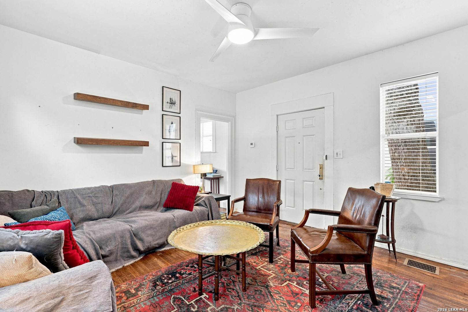 421 ELEANOR AVE