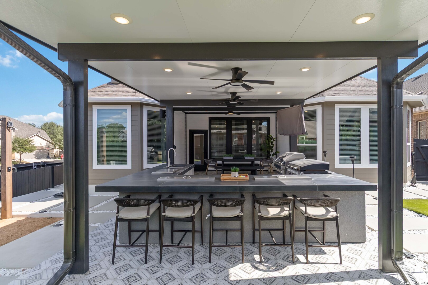 3731 Avia Oaks