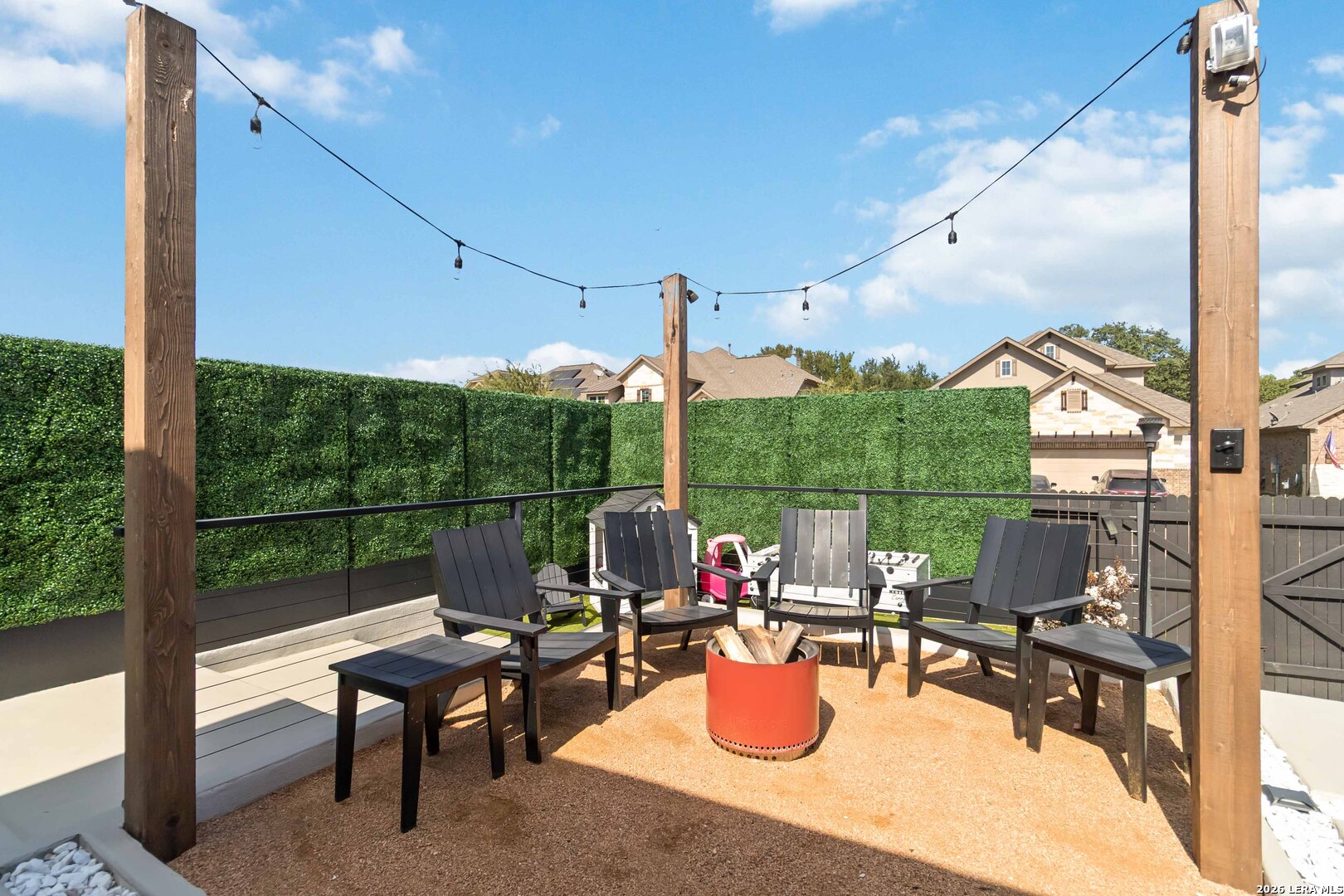 3731 Avia Oaks