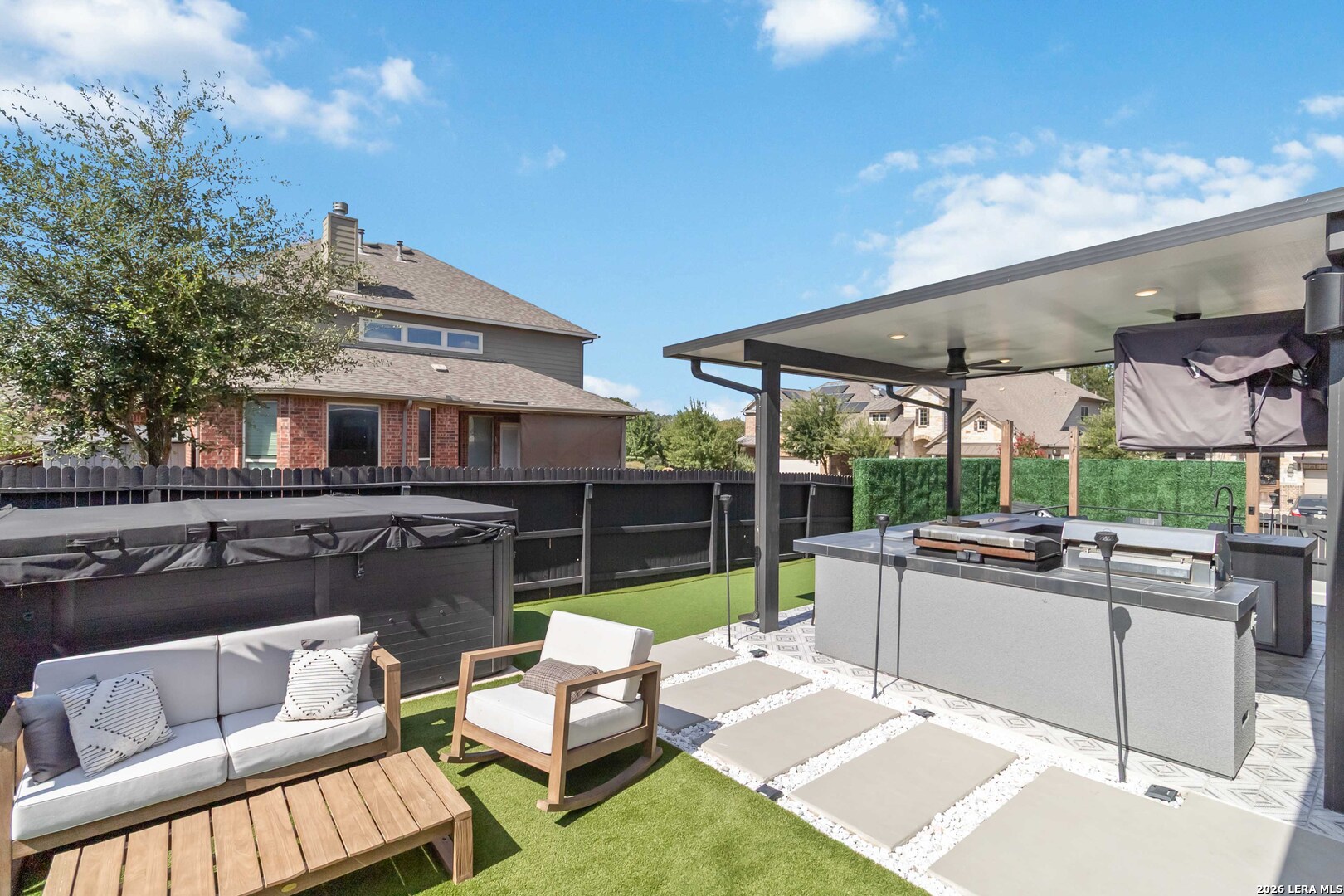 3731 Avia Oaks