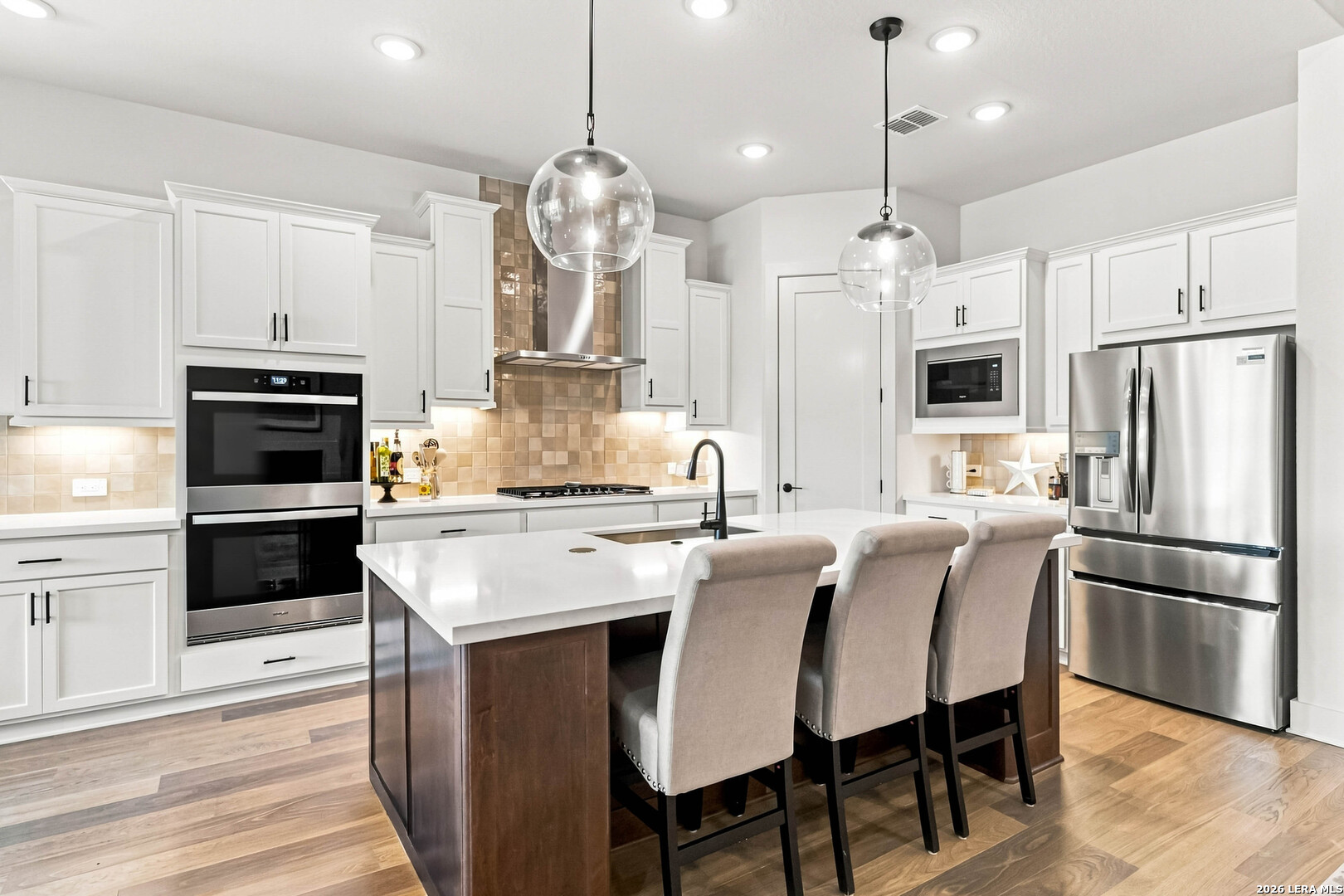 1619 Dunvegan Park