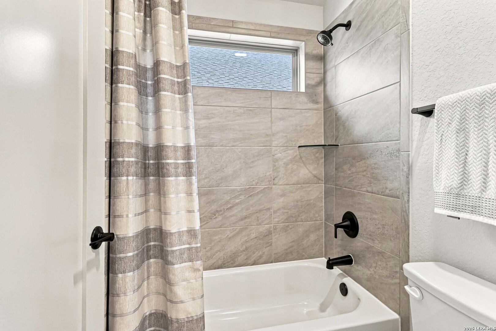 1619 Dunvegan Park