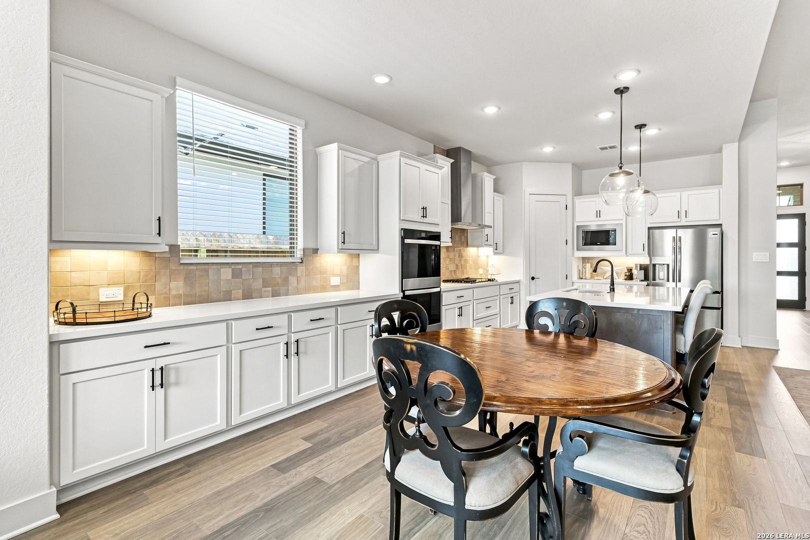 1619 Dunvegan Park