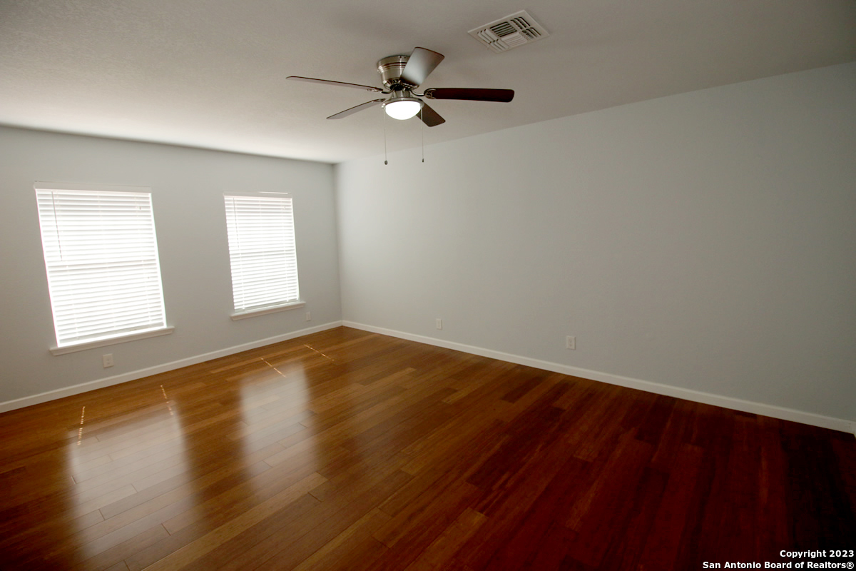 64 Vaughan Pl