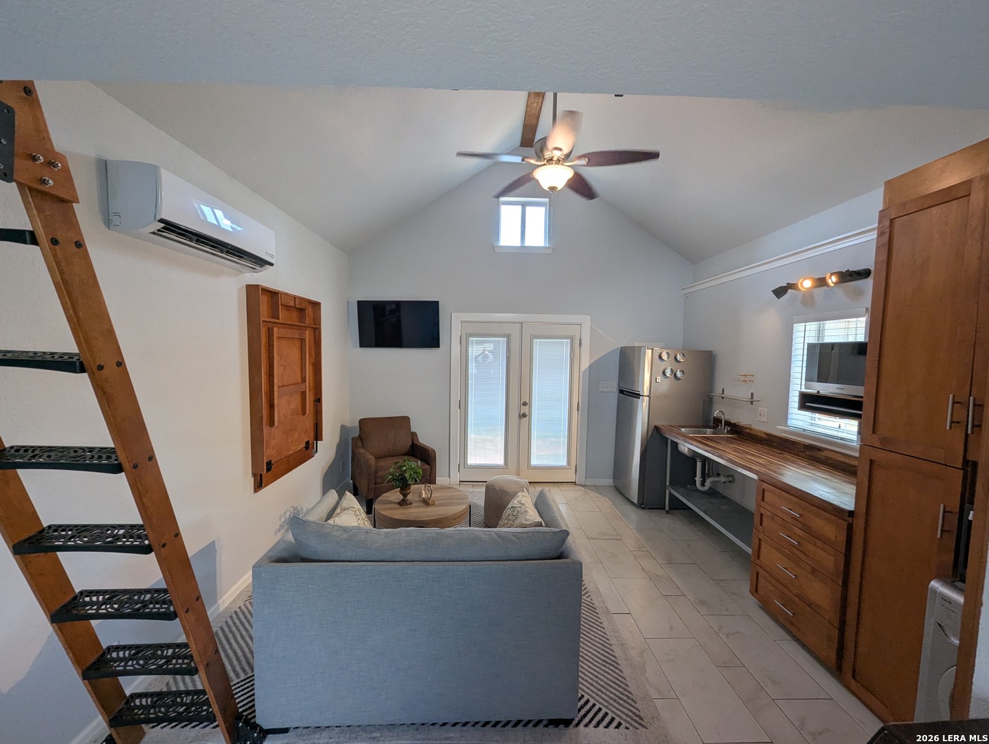 64 Vaughan Pl