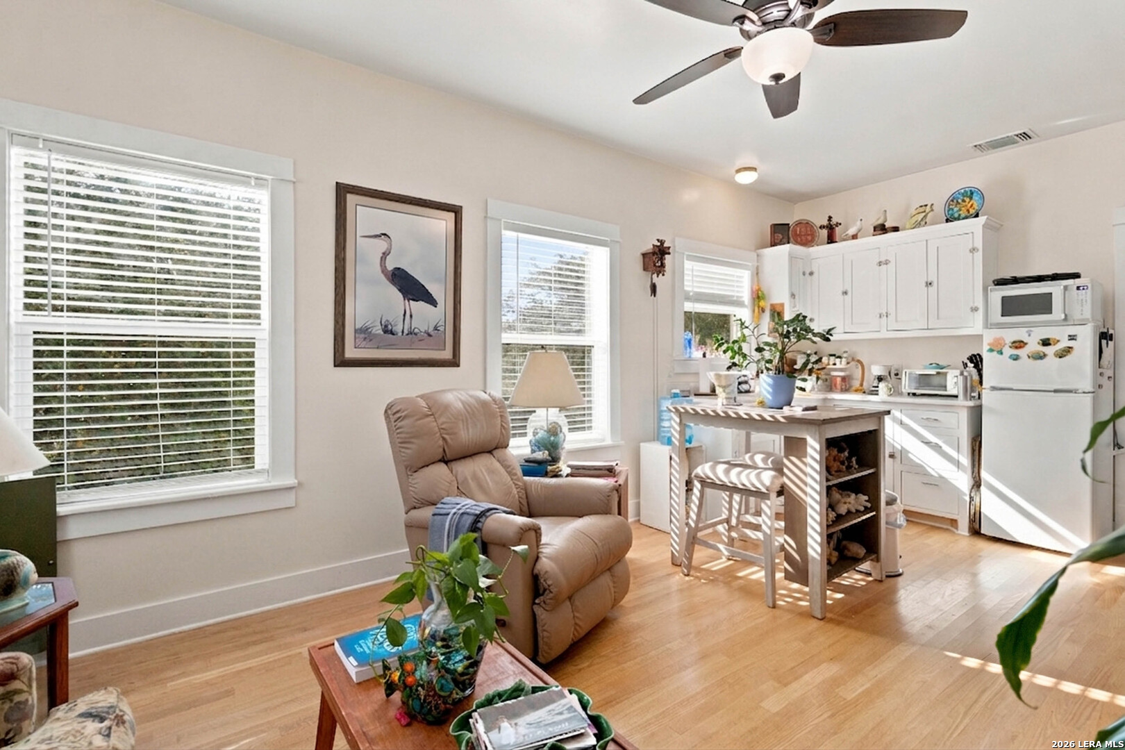 362 BLACK OAK DR