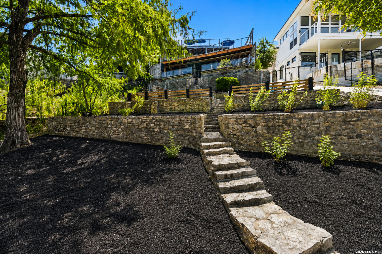 2988 COLLEEN DR
