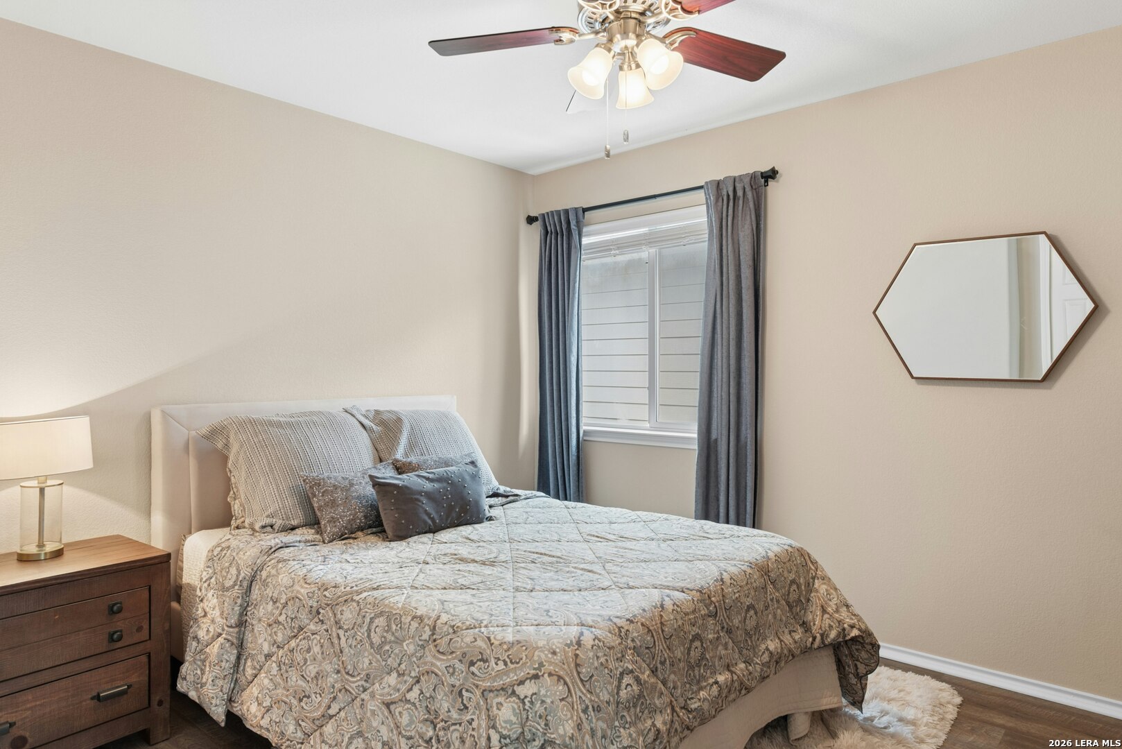 1704 Comfort