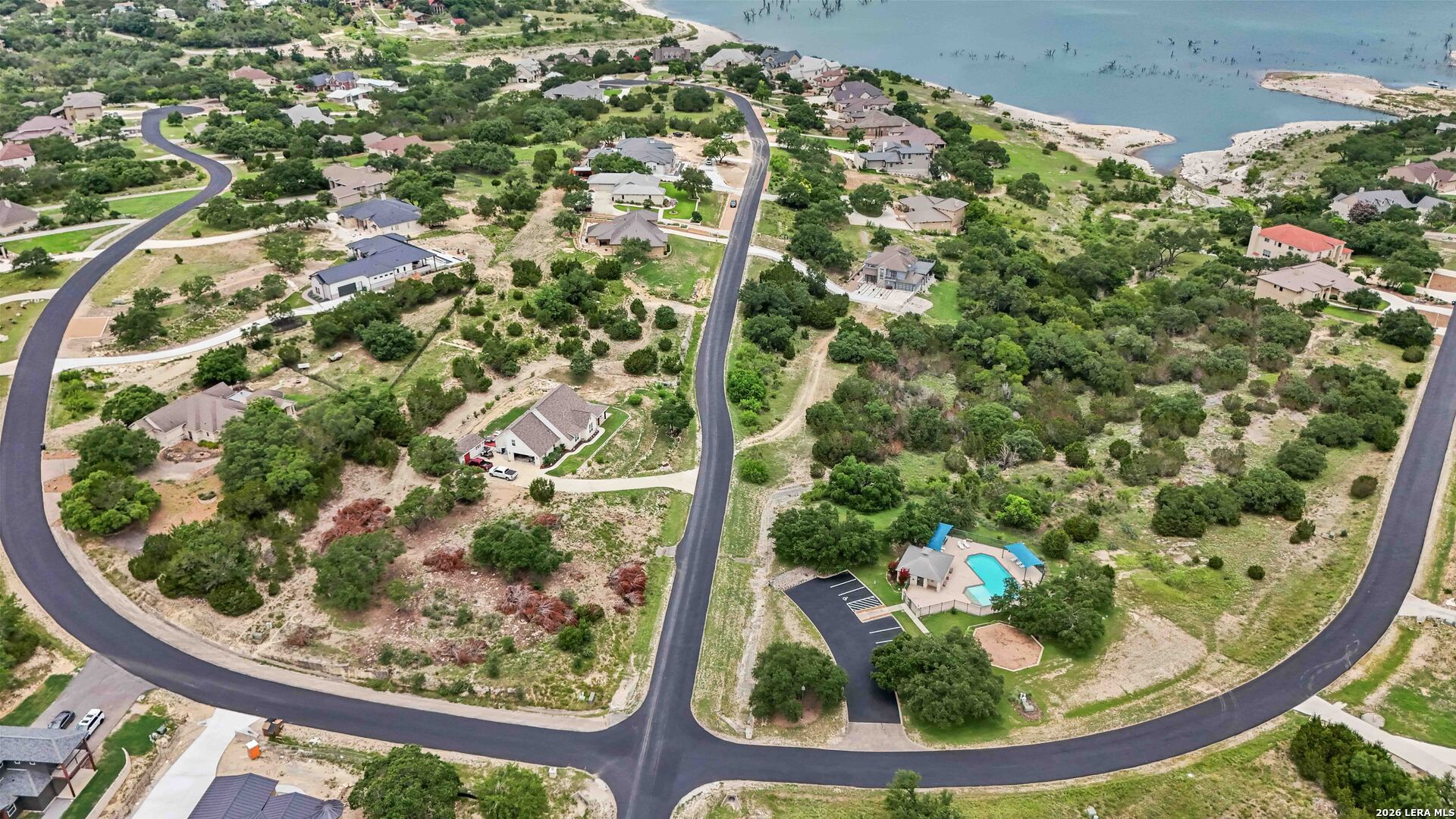 378 Oak Shores