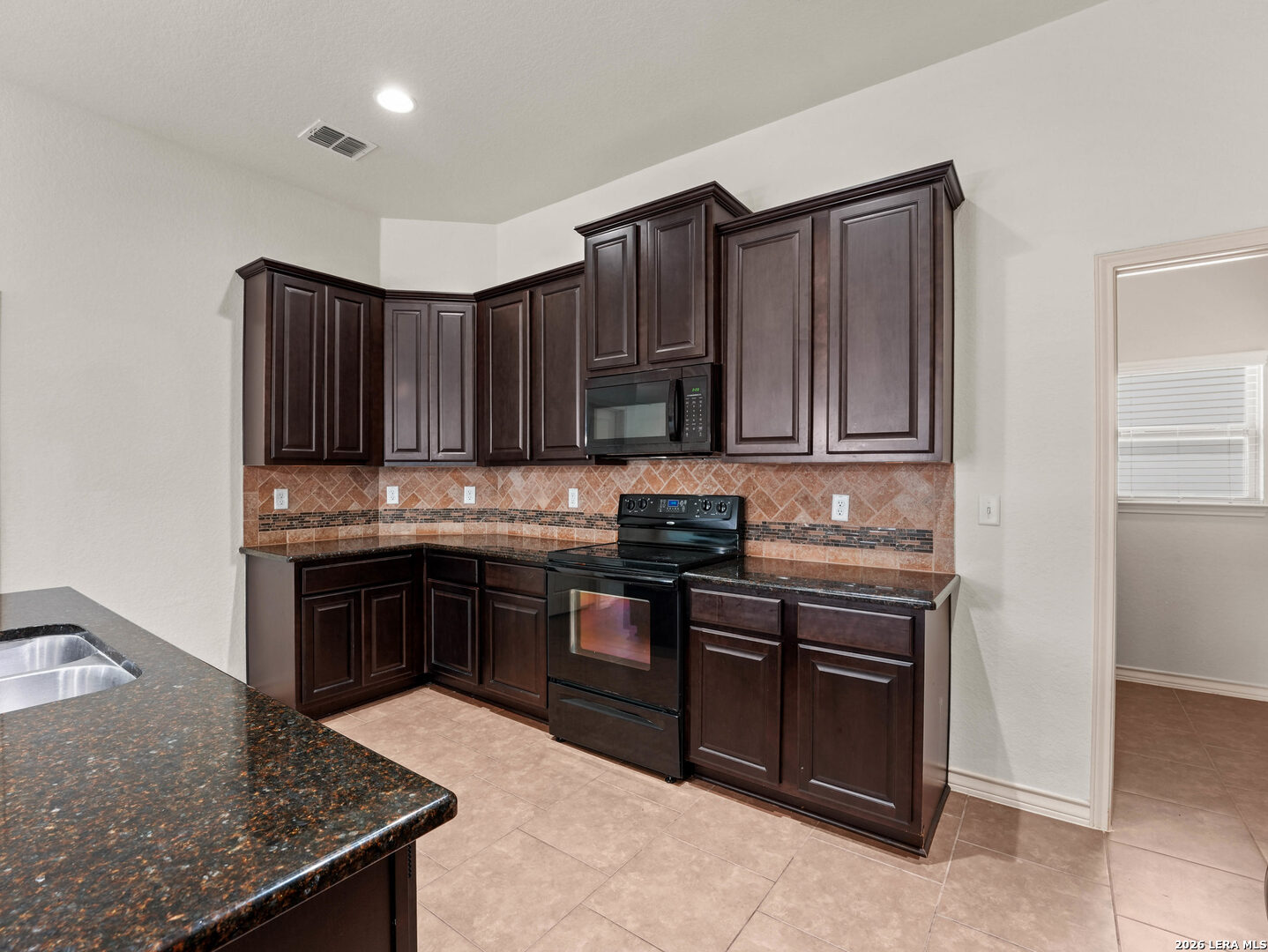 634 Saddle House