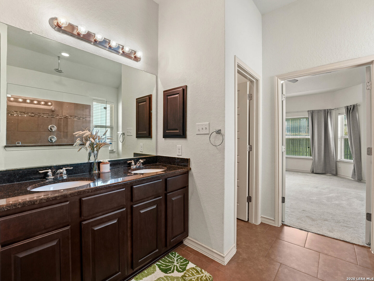 634 Saddle House