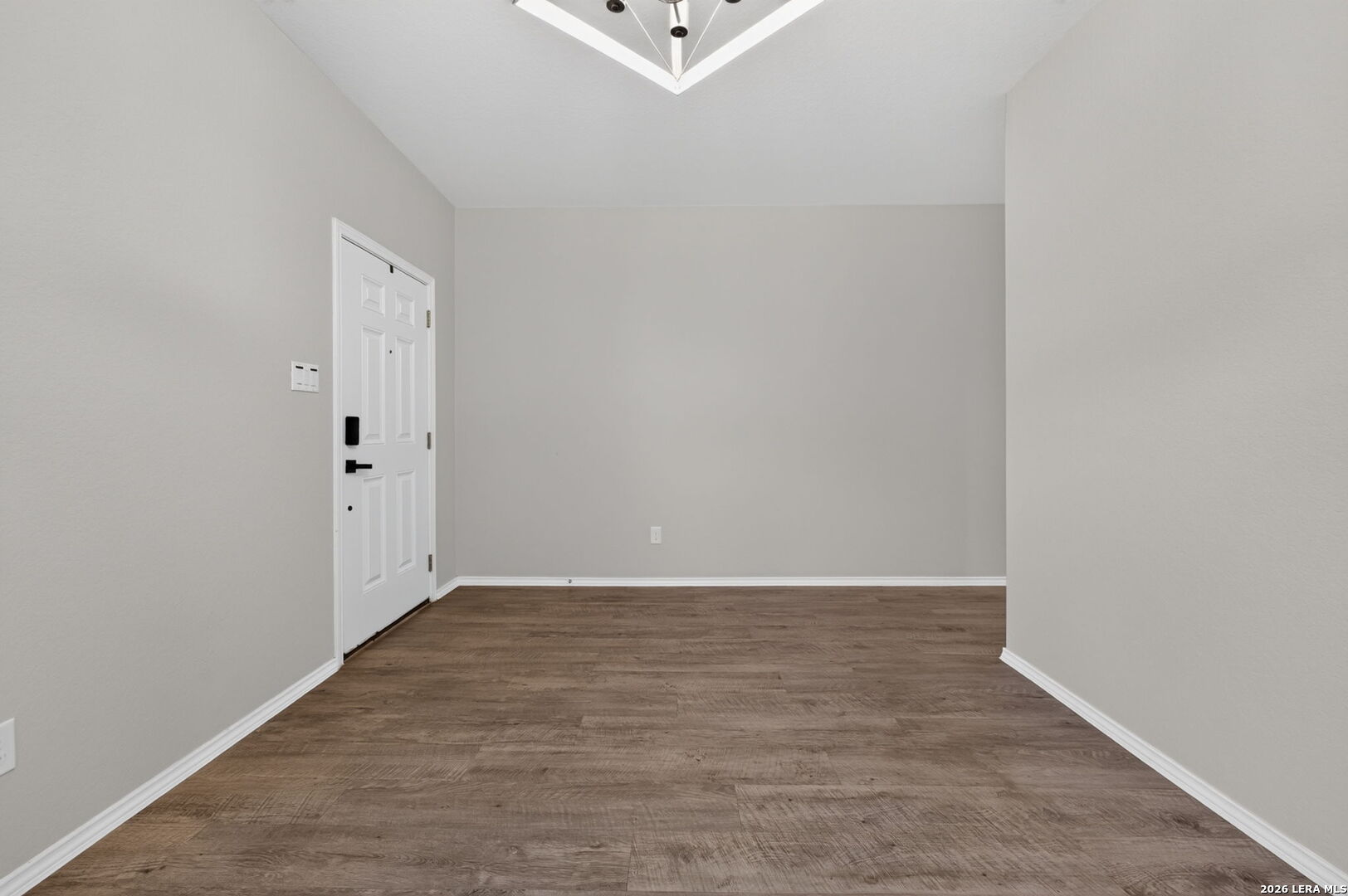 7003 Phoenix Path