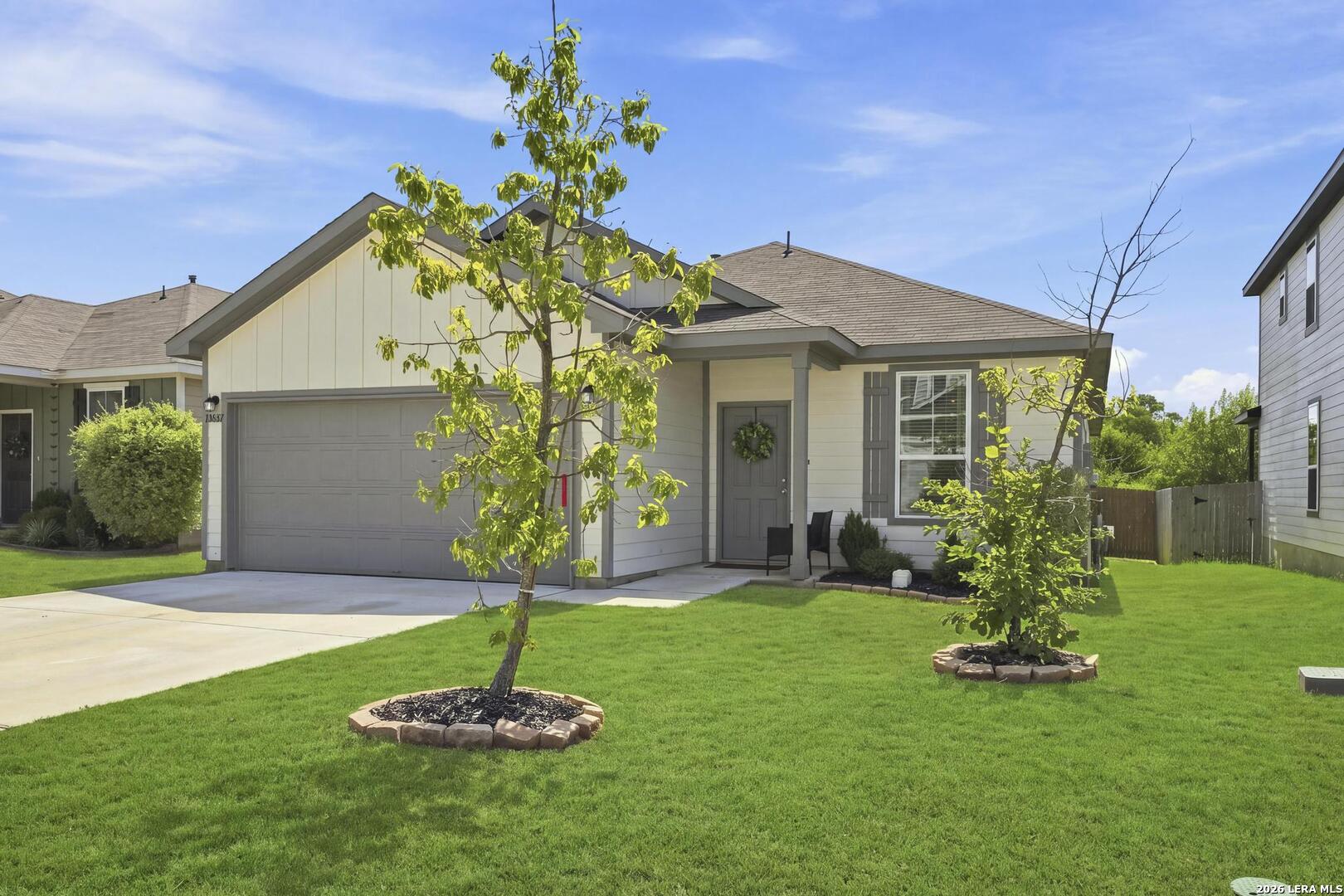 13367 Sendero Roble