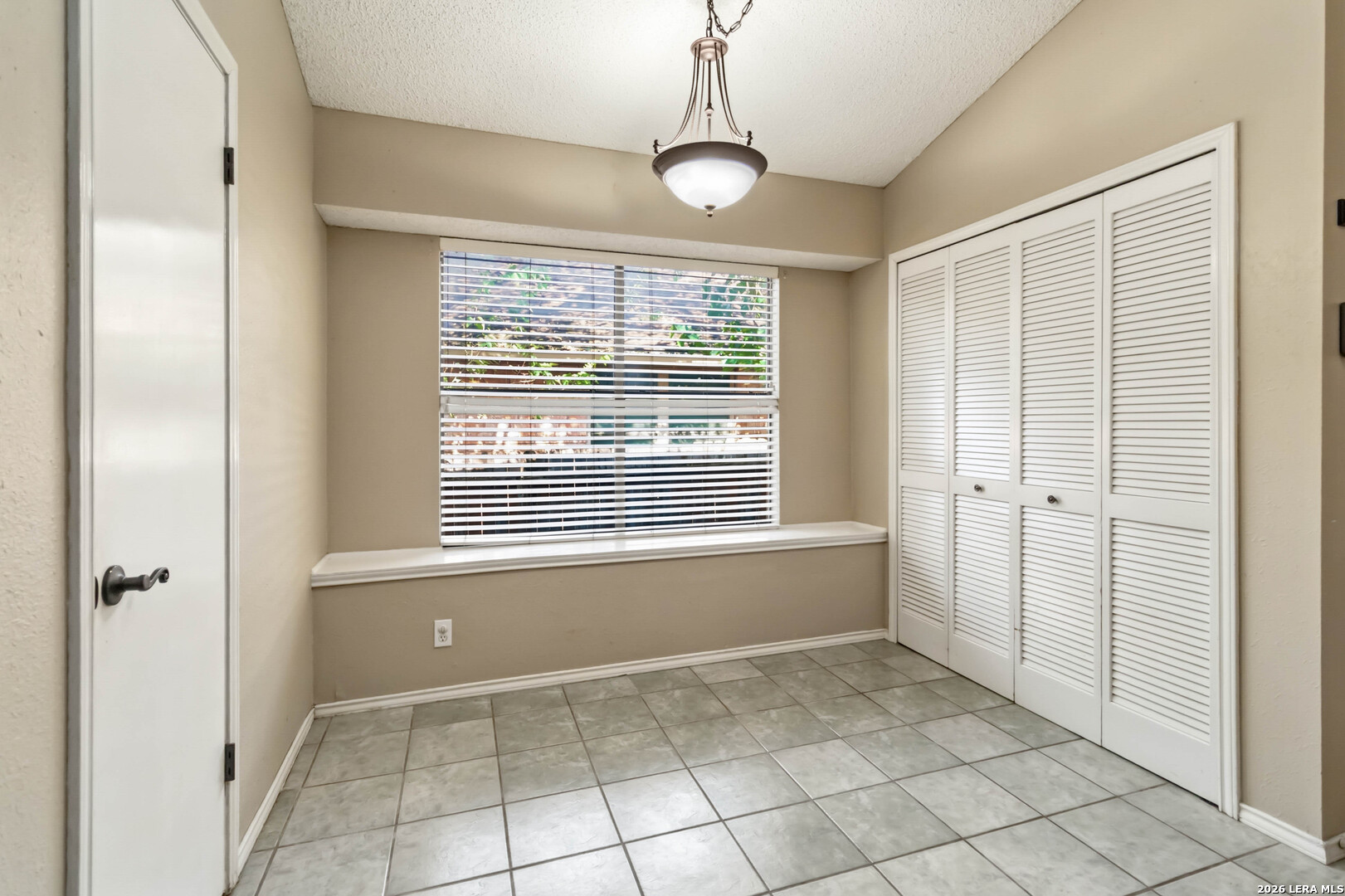 3718 COLTER RD