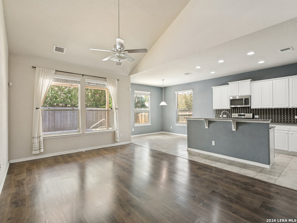 2122 Dove Crossing