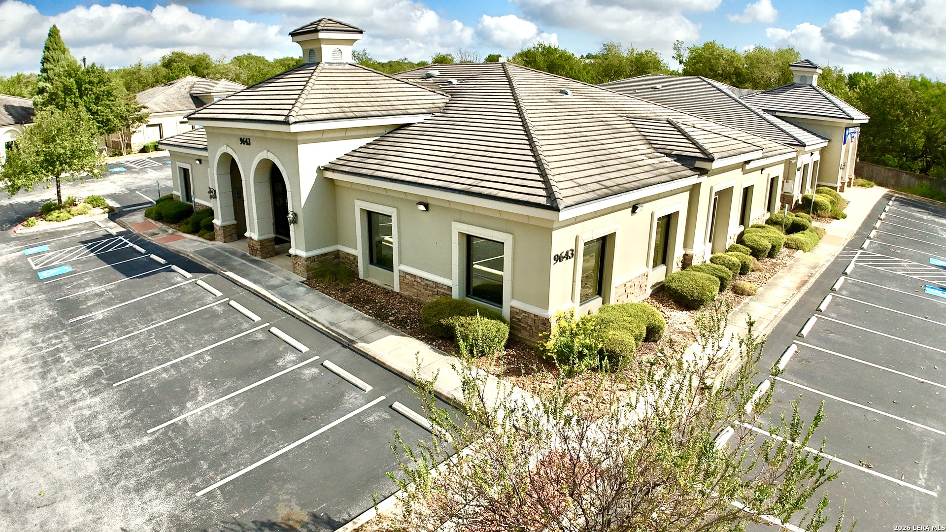 9643 HUEBNER RD Unit: 103 & 102